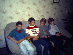 0DIA 1984 RAVA PUPS 1